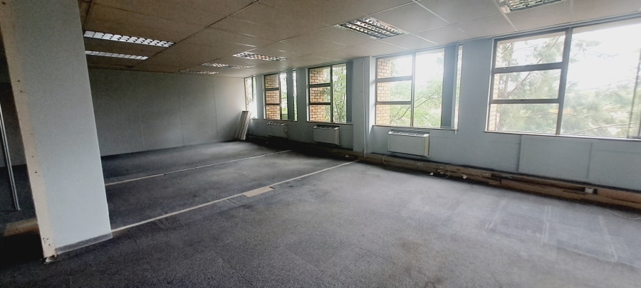 To Let commercial Property for Rent in Oakdale Western Cape